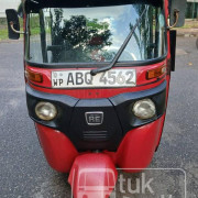 BAJAJ 2017 4 STROKE