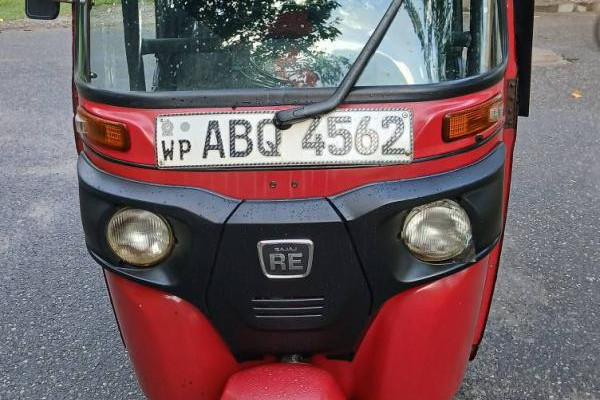 BAJAJ 2017 4 STROKE