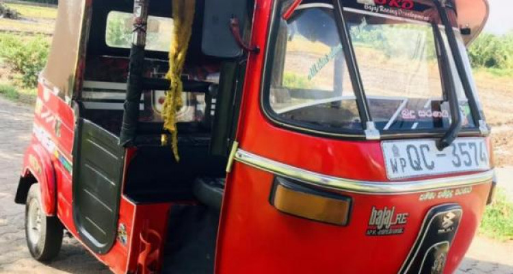 BAJAJ 2005 2 STROKE