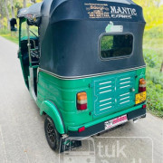 BAJAJ 2011 4 STROKE