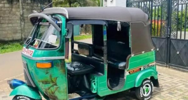 BAJAJ 1996 2 STROKE