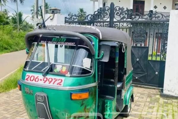 BAJAJ 1996 2 STROKE