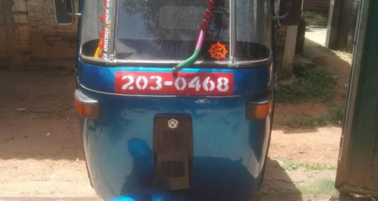 BAJAJ 1995 2 STROKE