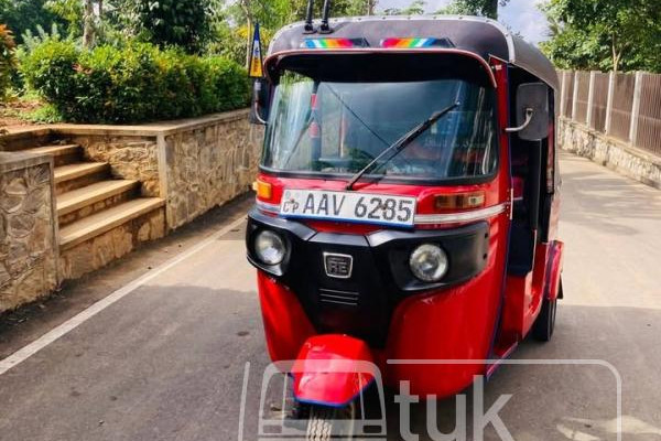 BAJAJ 2014 4 STROKE