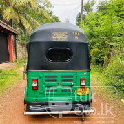 BAJAJ 2018 4 STROKE