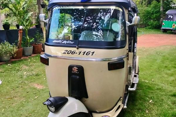 BAJAJ 1999 2 STROKE