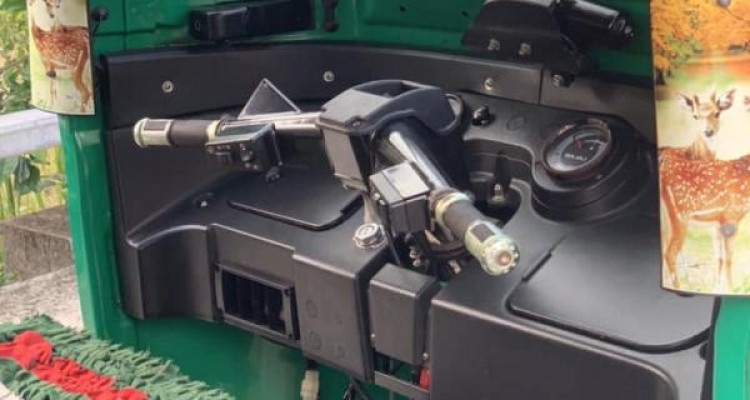 BAJAJ 2015 4 STROKE