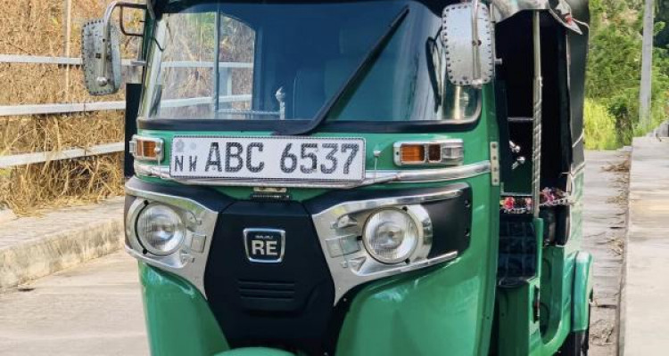 BAJAJ 2015 4 STROKE