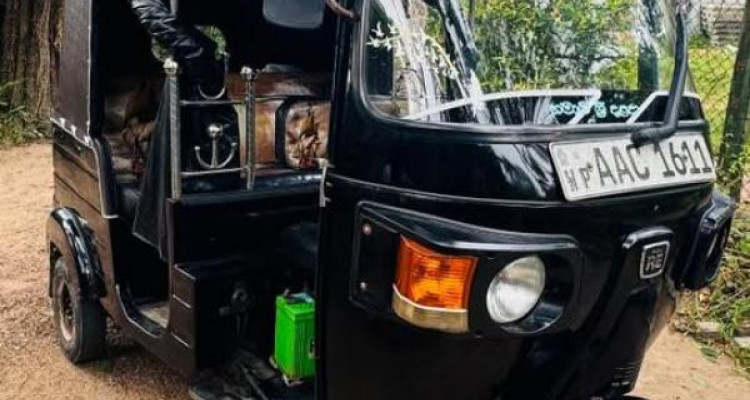 BAJAJ 2012 4 STROKE