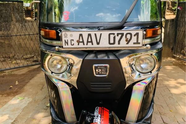 BAJAJ 2014 4 STROKE