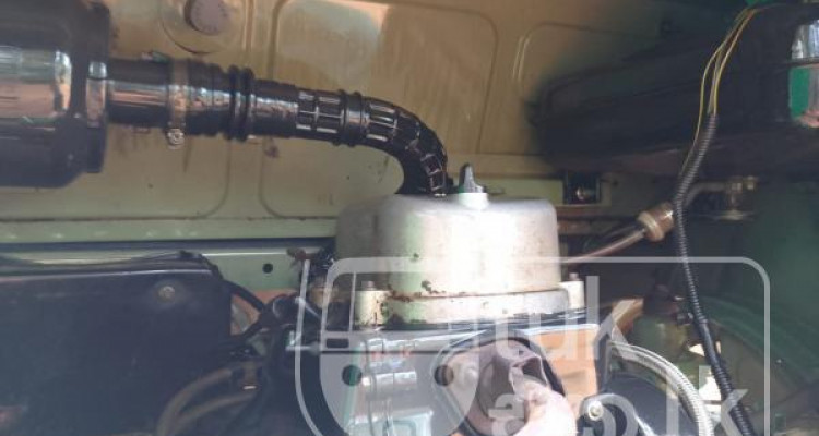 BAJAJ 2015 4 STROKE