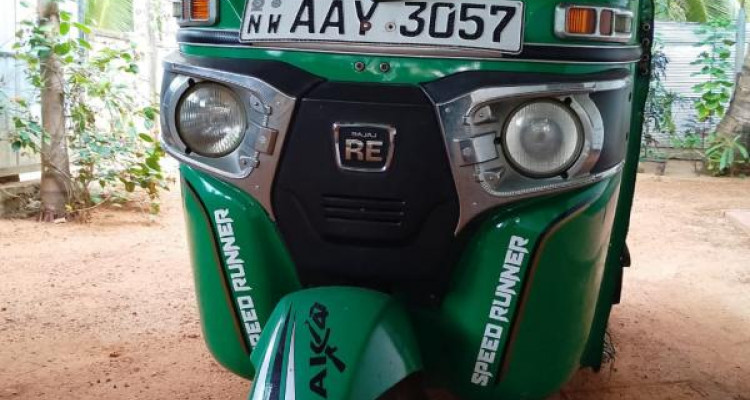BAJAJ 2015 4 STROKE