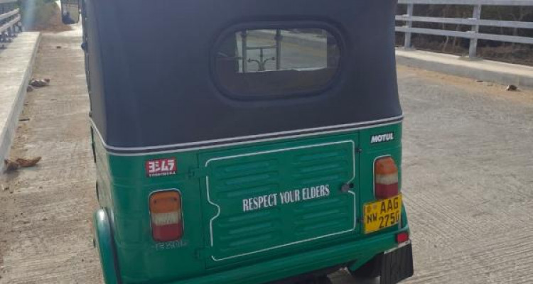 BAJAJ 2013 4 STROKE