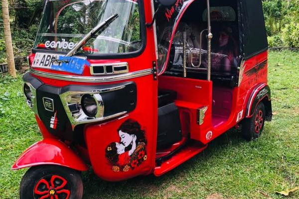 BAJAJ 2016 4 STROKE
