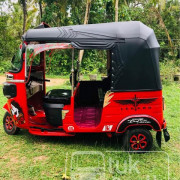 BAJAJ 2016 4 STROKE
