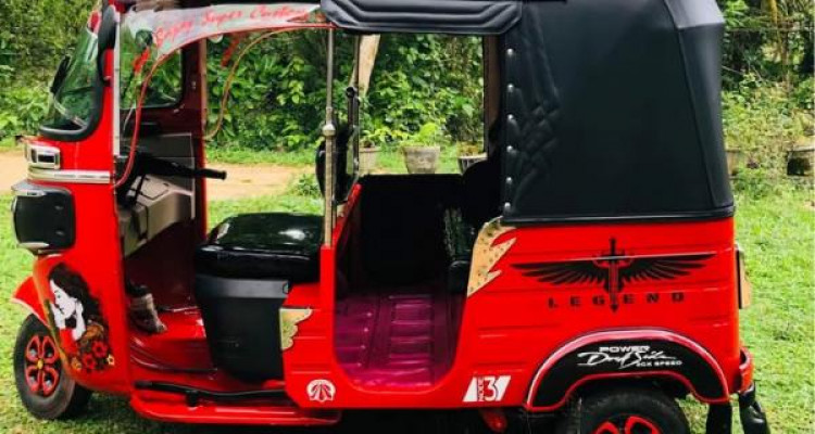 BAJAJ 2016 4 STROKE