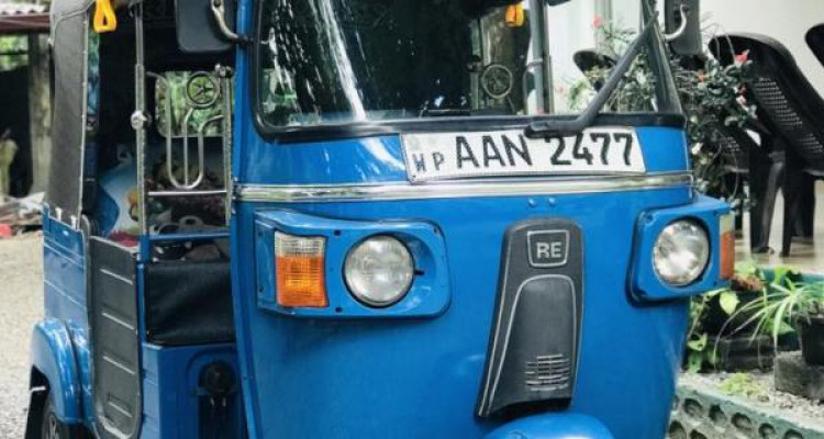 BAJAJ 2013 4 STROKE