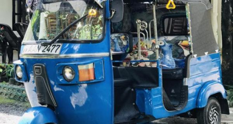 BAJAJ 2013 4 STROKE