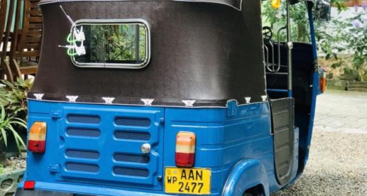 BAJAJ 2013 4 STROKE