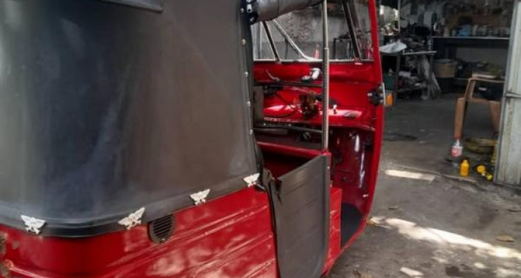 BAJAJ 2006 2 STROKE