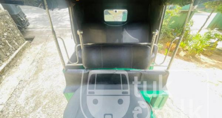 BAJAJ 2006 2 STROKE