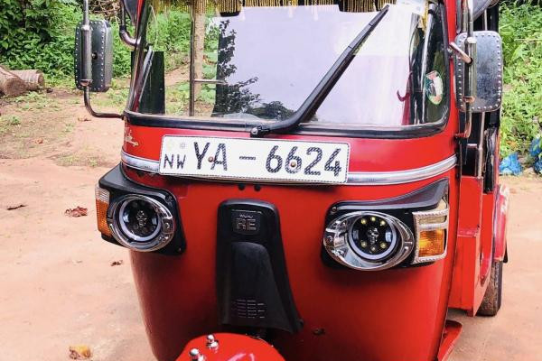 BAJAJ 2010 4 STROKE