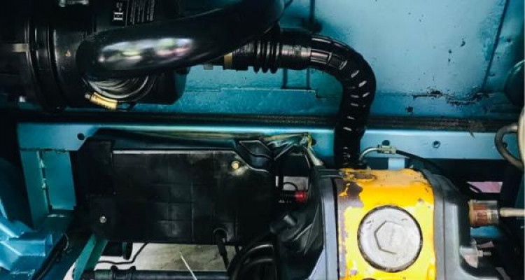 BAJAJ 4 STROKE 2011
