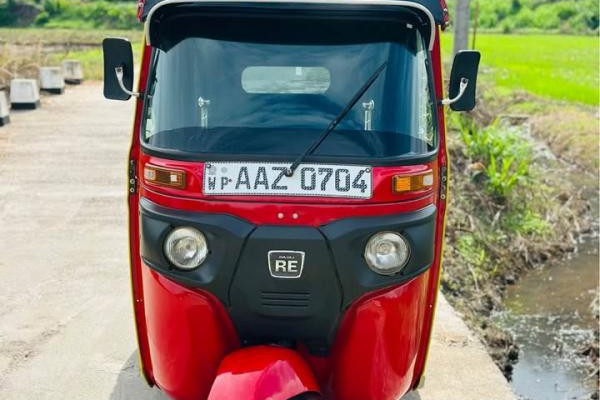 BAJAJ 2015 4 STROKE