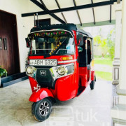 BAJAJ 2016 4 STROKE