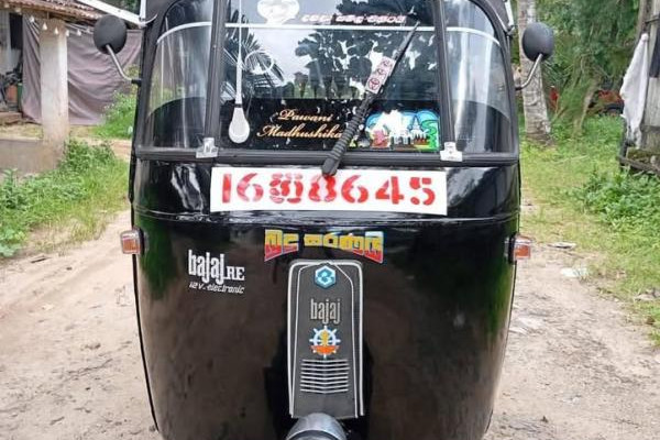 BAJAJ 1989 2 STROKE
