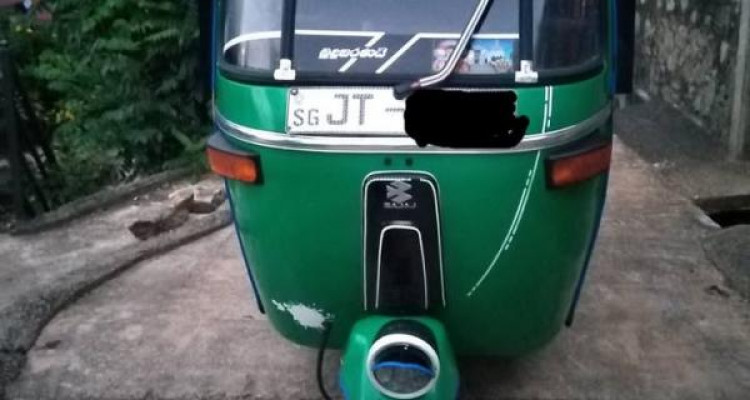 BAJAJ 2004 2 STROKE