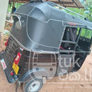 BAJAJ 2019 4 STROKE