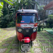 BAJAJ 2016 4 STROKE