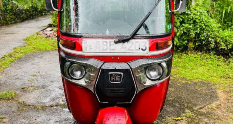 BAJAJ 2015 4 STROKE