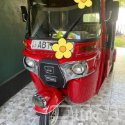 BAJAJ 2019 4 STROKE