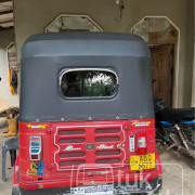 BAJAJ 2015 4 STROKE