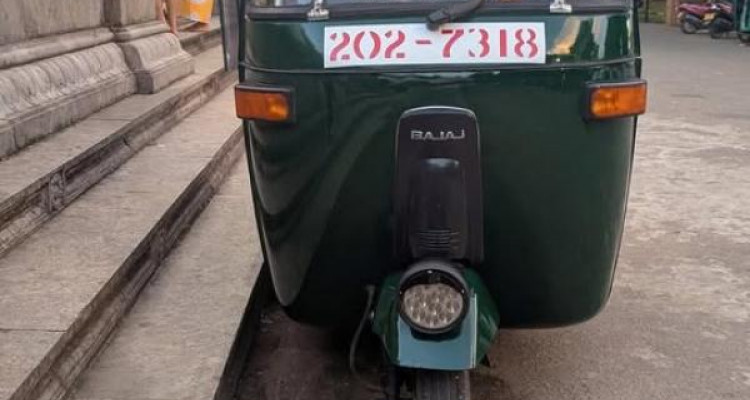 BAJAJ 1995 2 STROKE