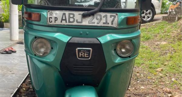 BAJAJ 2016 4 STROKE