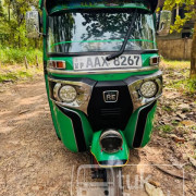 BAJAJ 2015 4 STROKE