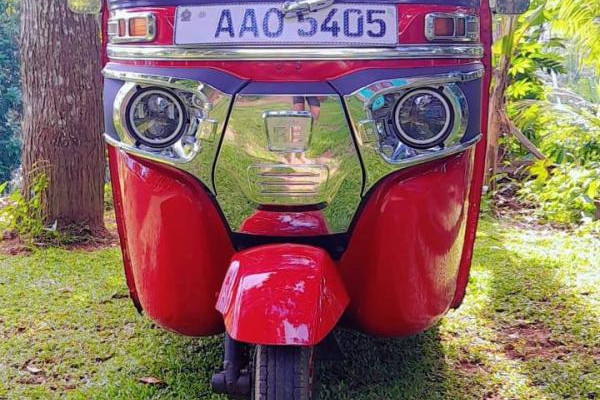 BAJAJ 2014 4 STROKE
