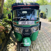 BAJAJ 2015 4 STROKE