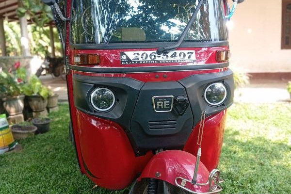 BAJAJ 1999 2 STROKE