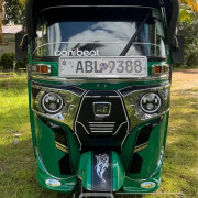 BAJAJ 2016 4 STROKE