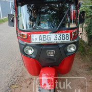 BAJAJ 2015 4 STROKE